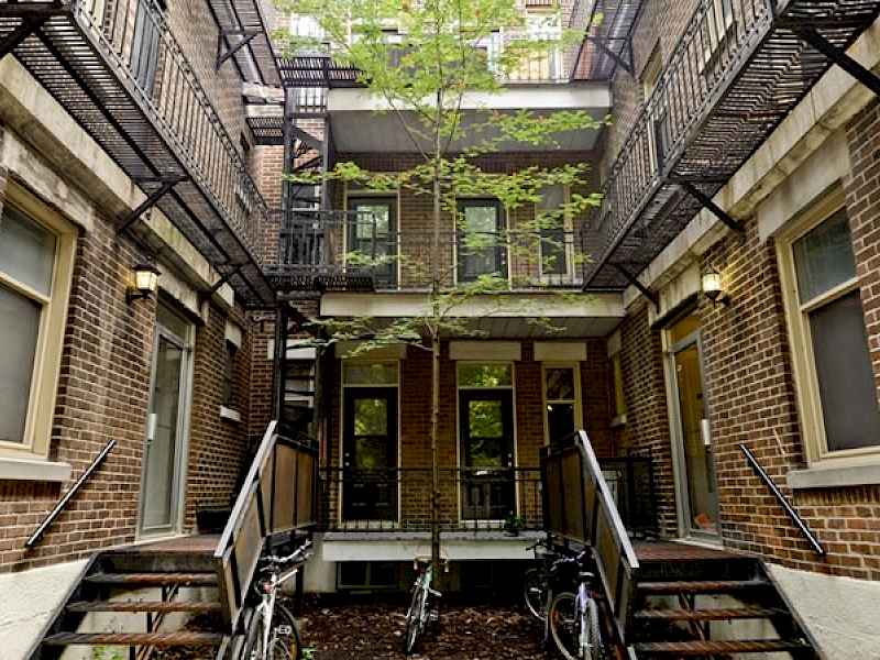 Appartement à louer au 1674 - 1700 Sherbrooke Est, Plateau ...